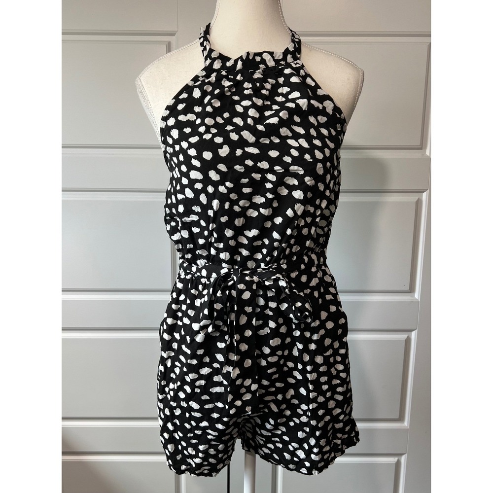 Angashion Halter Romper Black and‎ White Print, Tie Waist, Size S